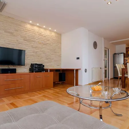 Ema Apartamento Zadar